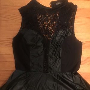 Black lace and leather peplum top Suzy sheer size S-m